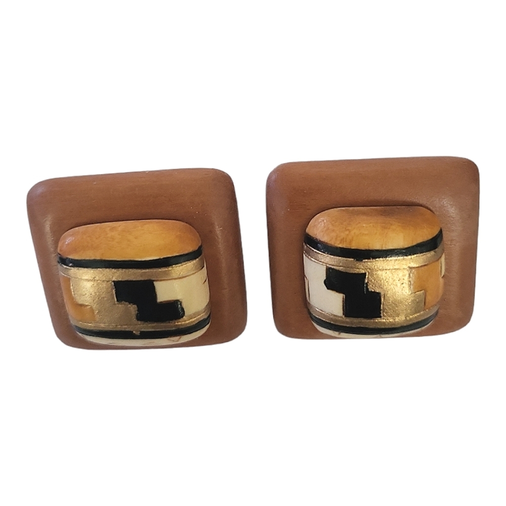 Vintage 80's Wooden 3-D Statement Post Earrings/ Lightweight - Picture 4 of 4